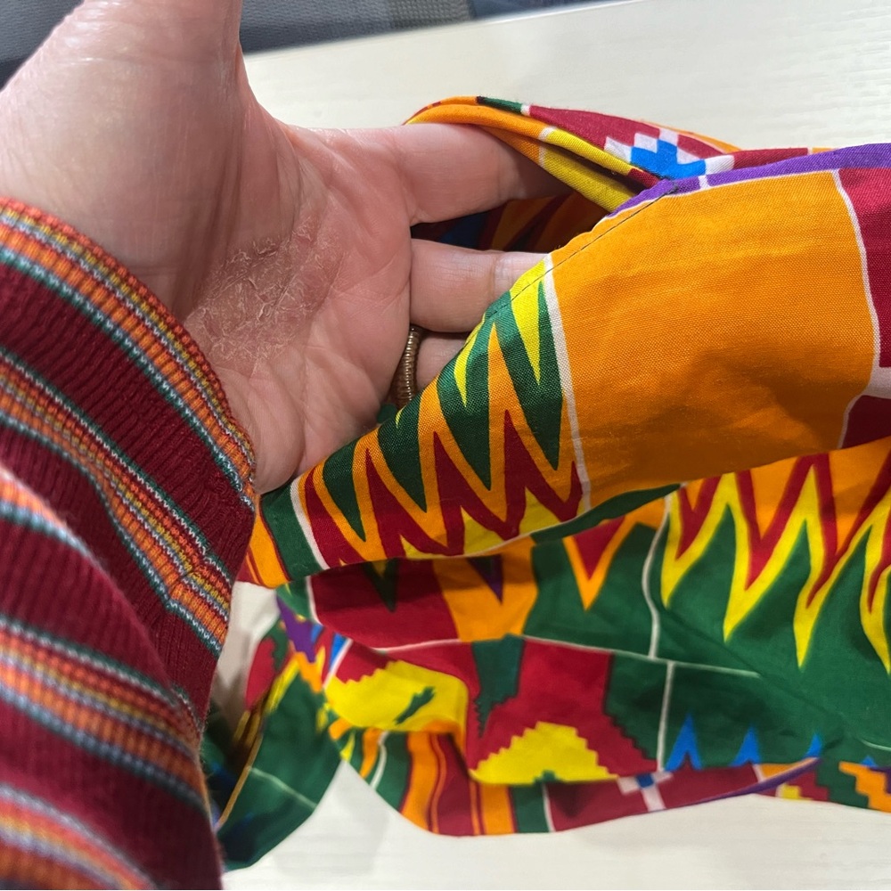 Colorful Geometric Patterned Skirt - Picture 4 of 8